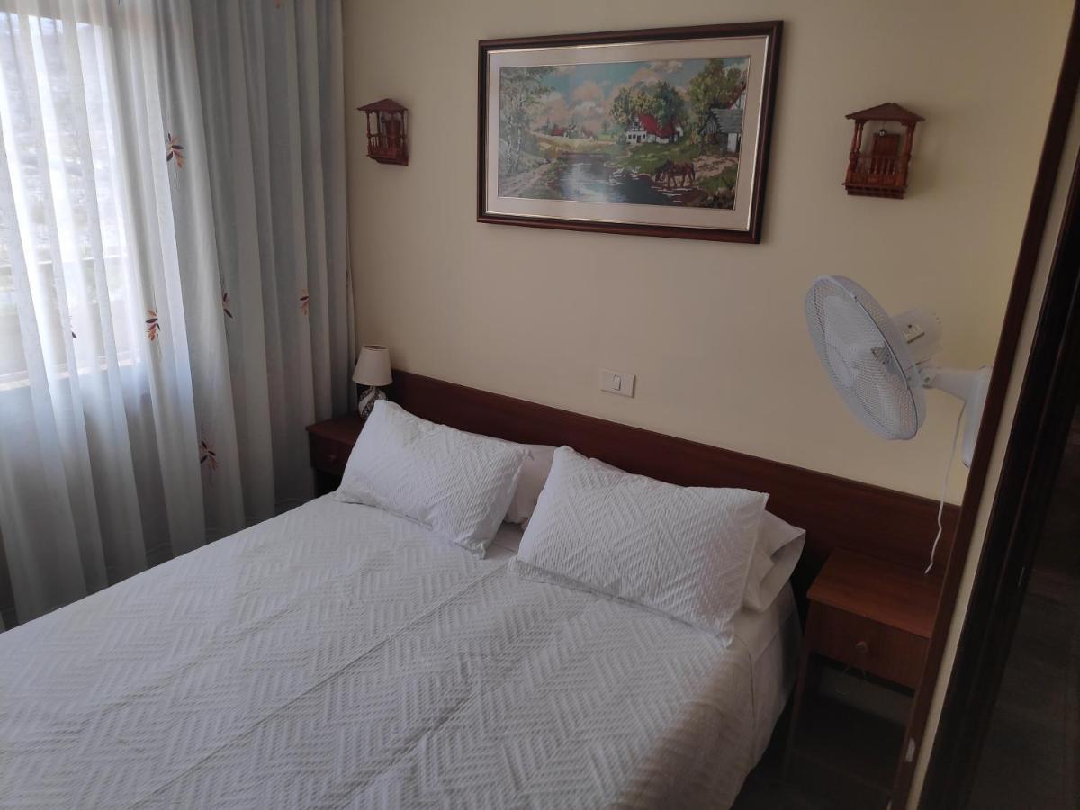 Safran Holiday Penthouse Apartman Los Cristianos  Kültér fotó